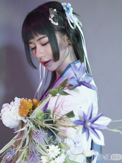 刘安琪《白马青衫》古风写真