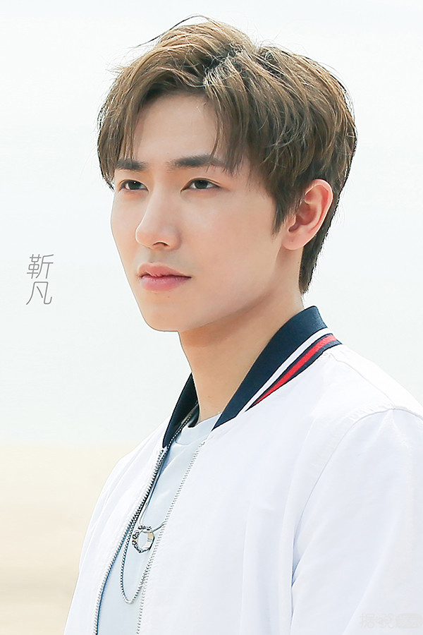 钛戈男团舞台表现